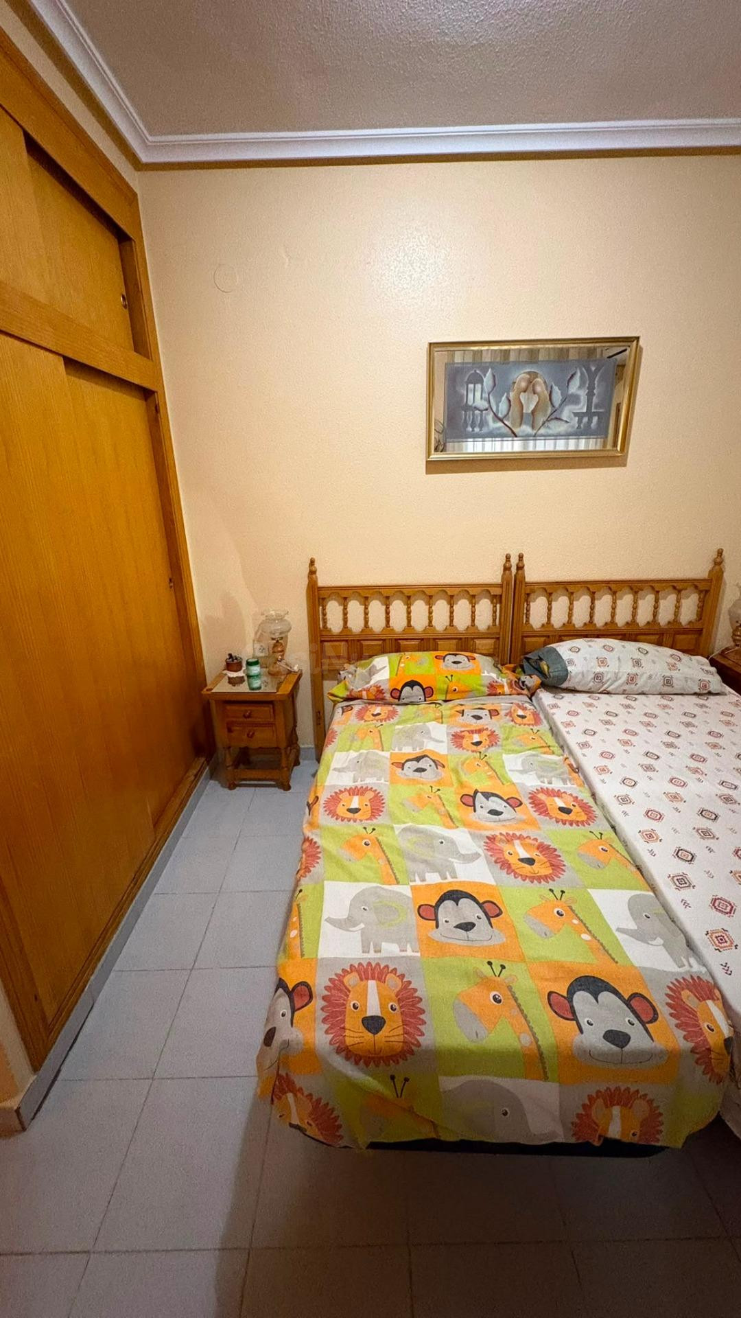 ¡Tu nuevo hogar a un paso del mar en Torrevieja! - foto 5