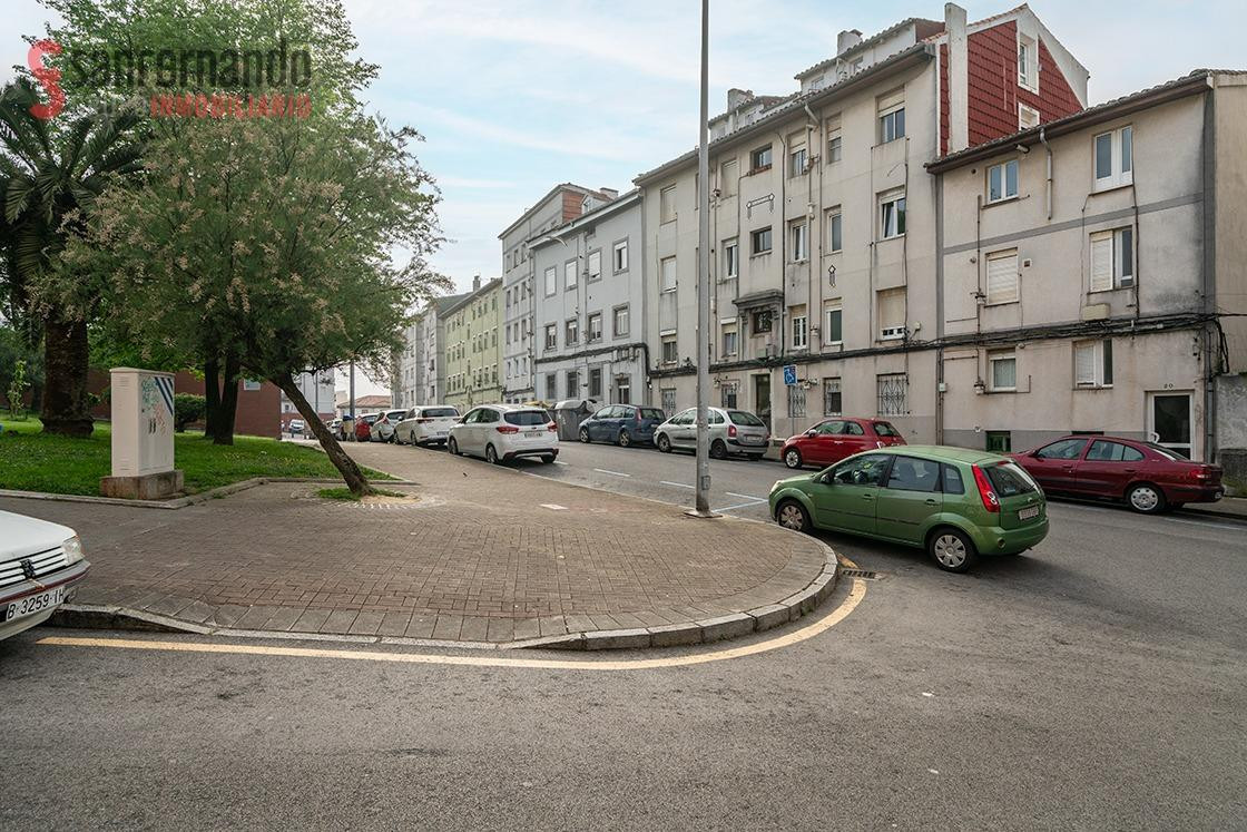 Apartamento en la zona del colegio Salesianos - foto 2