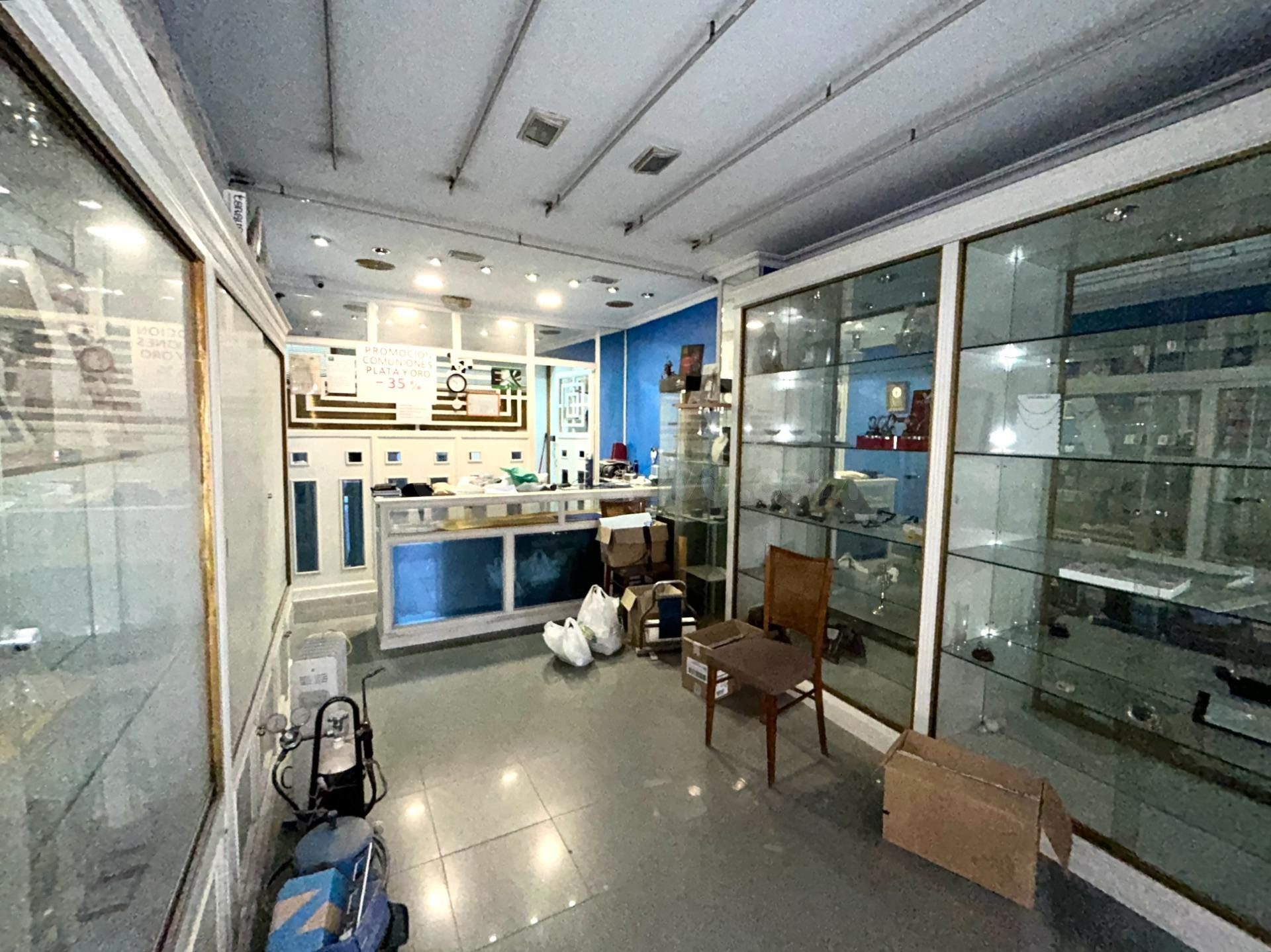 SE VENDE LOCAL COMERCIAL EN ZONA DE ALTAMIRA - foto 5