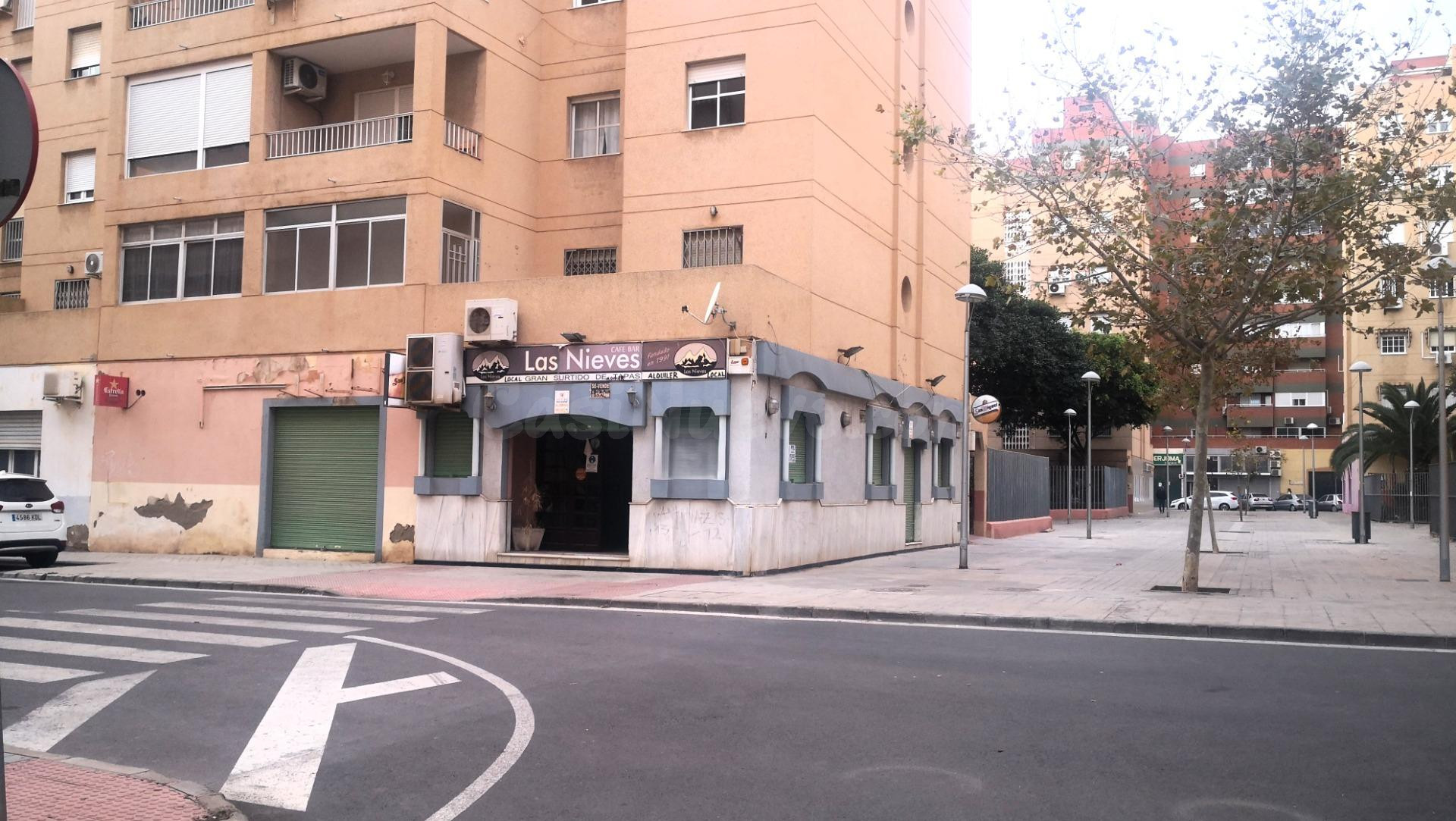 VENTA DE LOCAL JUNTO A AVENIDA DEL MEDITERRÁNEO