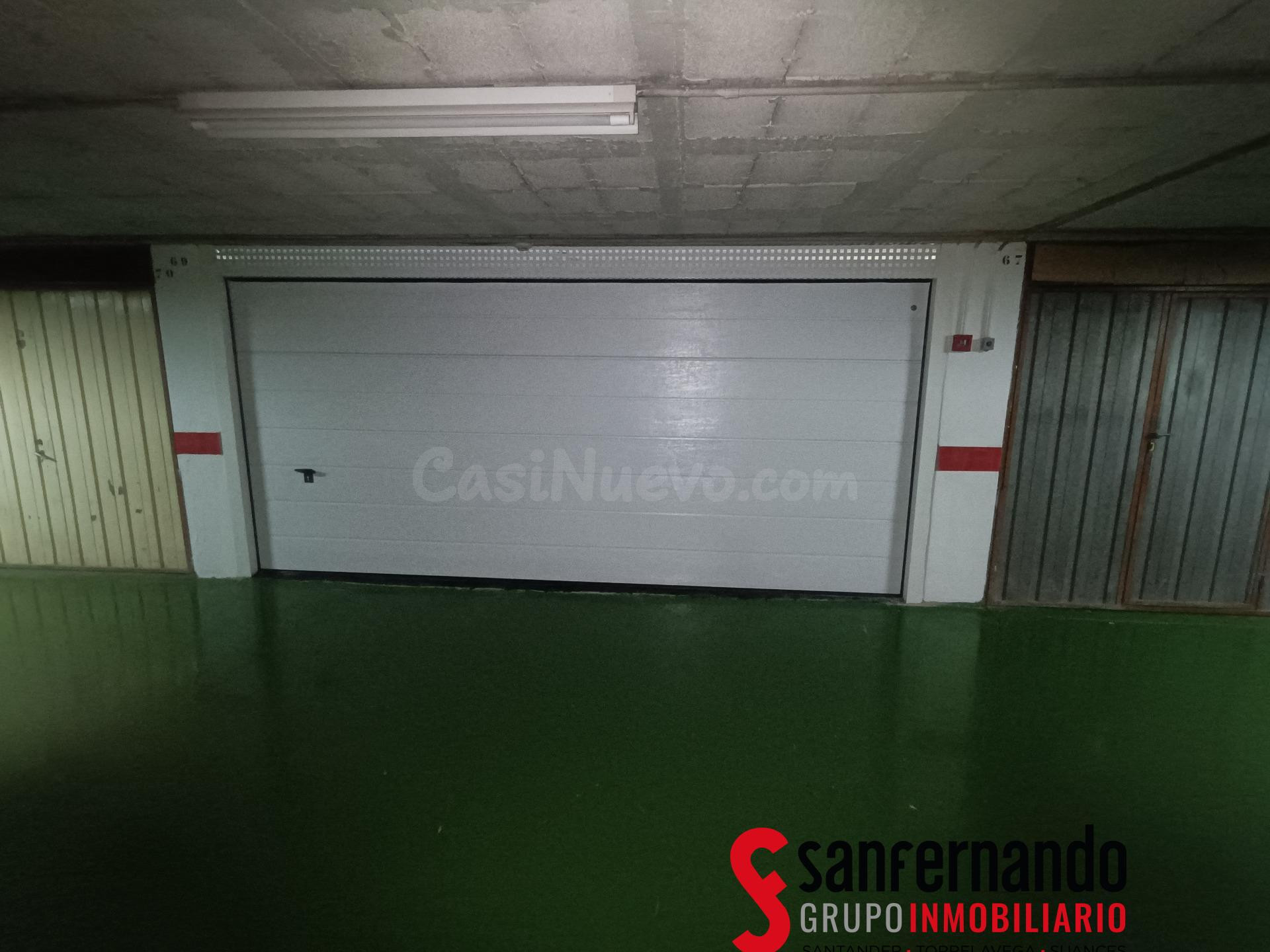 Se alquila garaje cerrado para dos coches en la calle La Fol - foto 4
