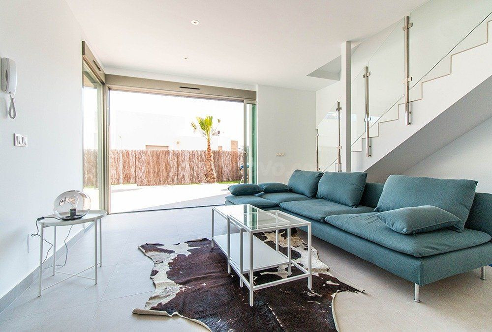 Villa 3 habitaciones 163m² en venta - PAU 8 - foto 2