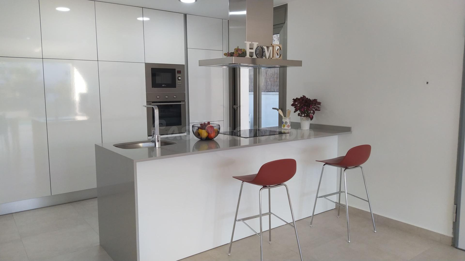 Villa 3 habitaciones 163m² en venta - PAU 8 - foto 4