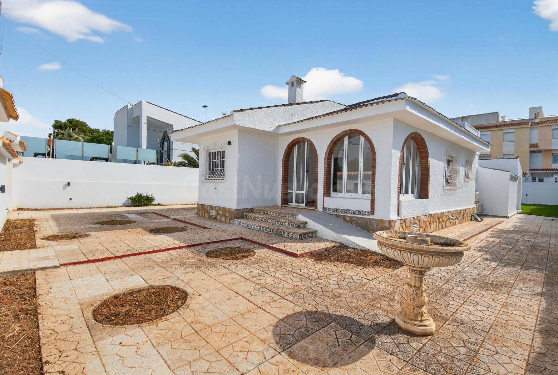 Los frutales - Exclusivo Chalet Independiente, completamente