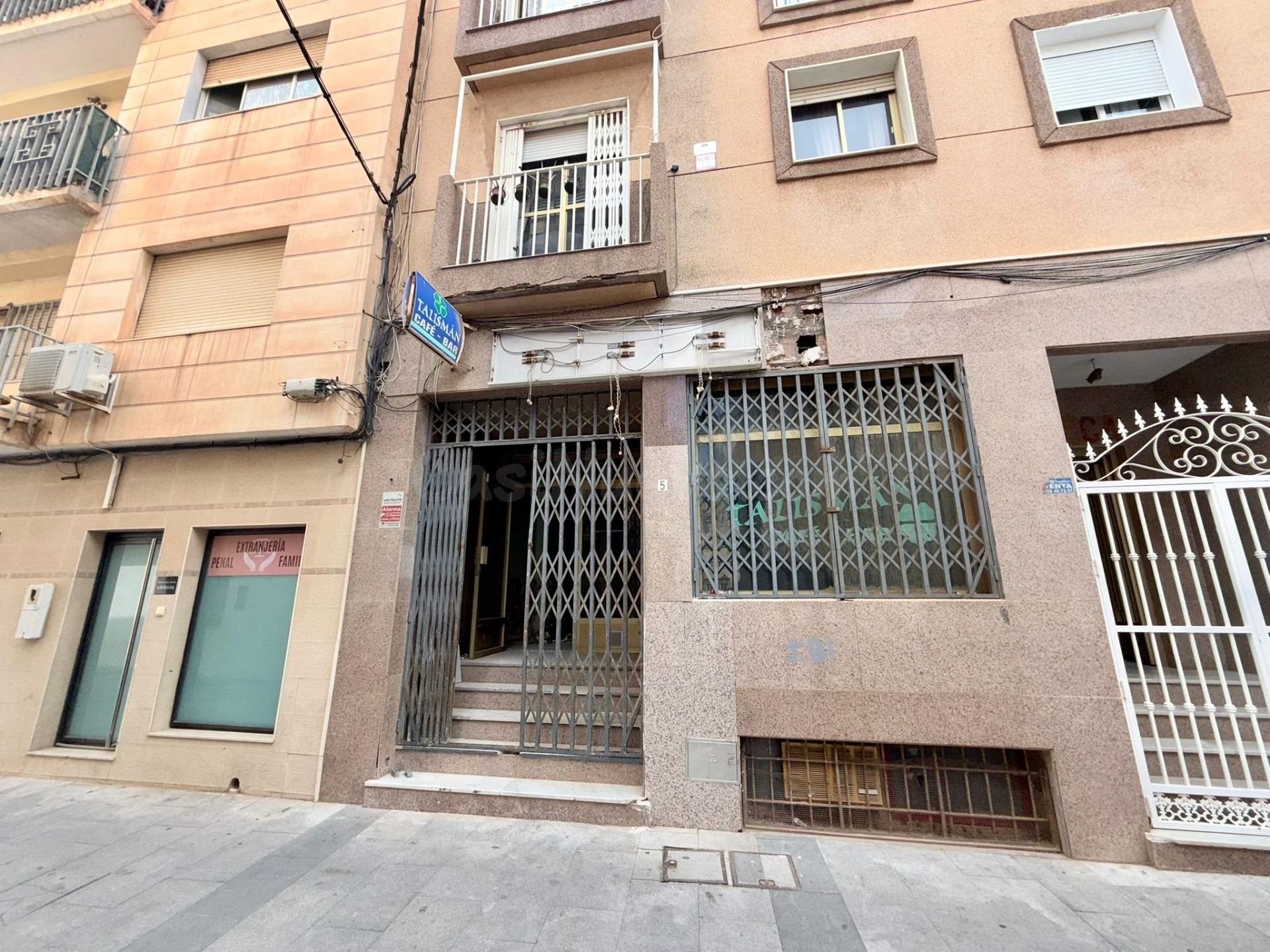VENTA DE LOCAL JUNTO AL AYUNTAMIENTO