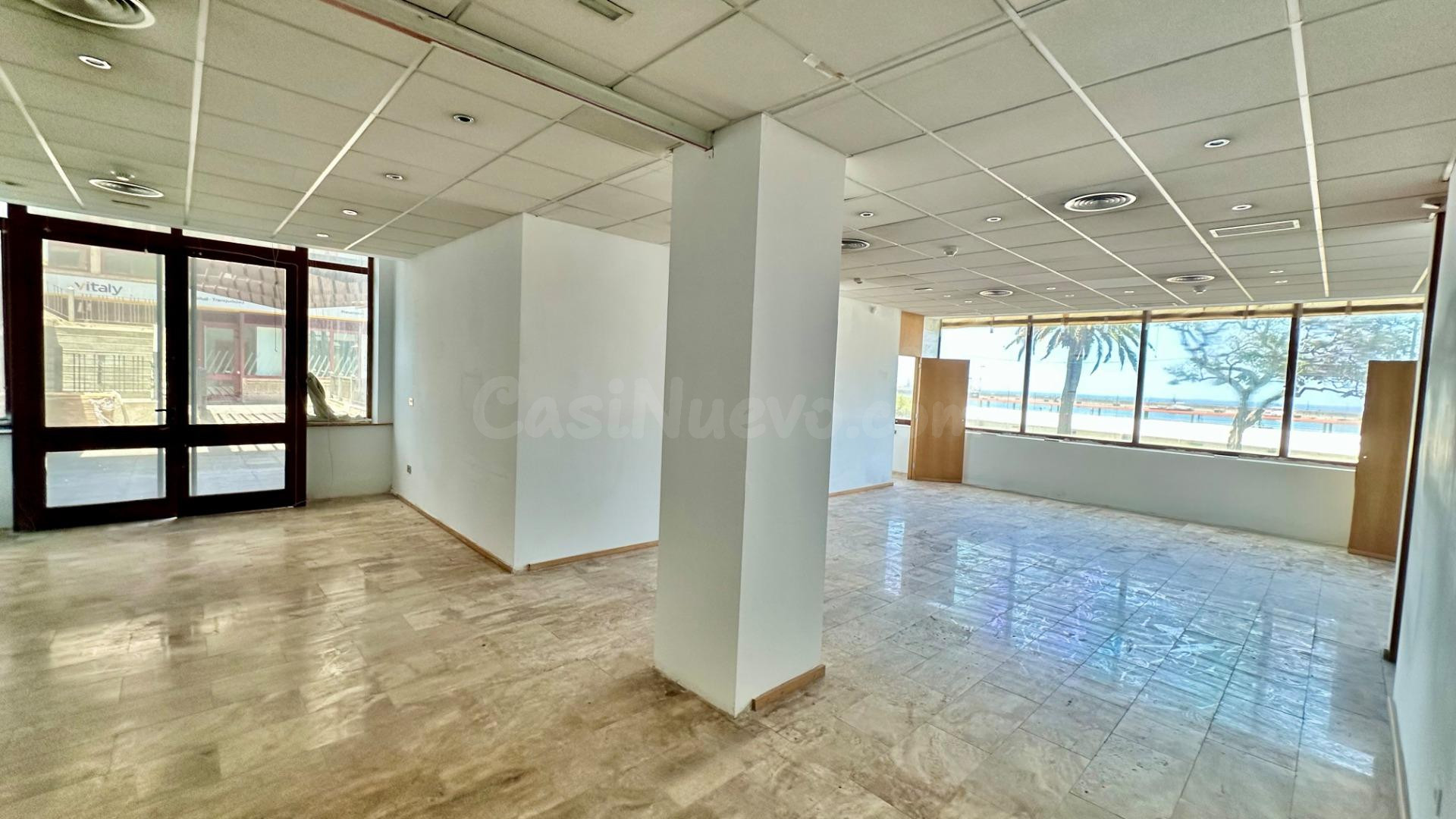 Oportunidad única. Espectacular oficina. - foto 2