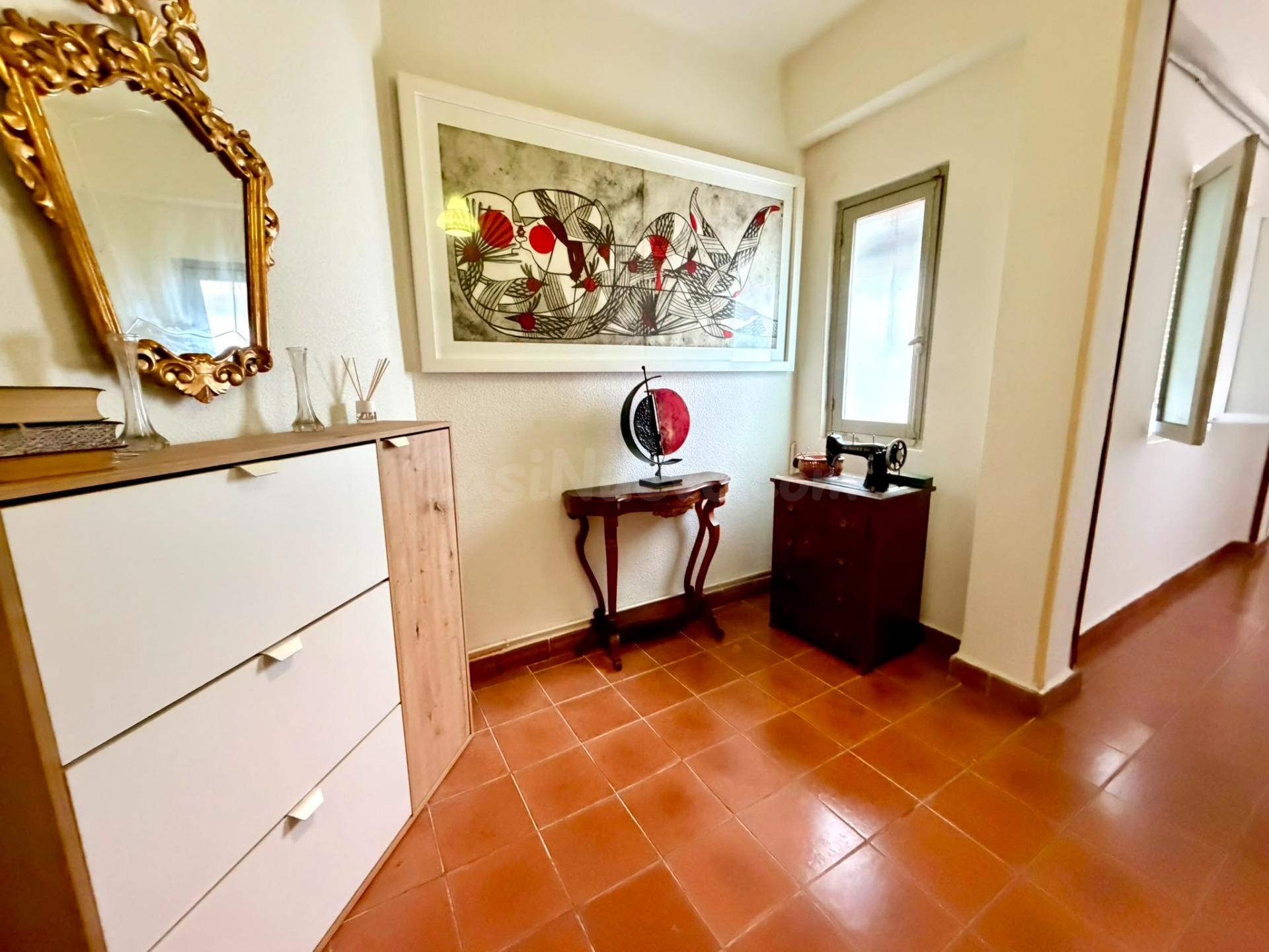 SE VENDE PISO EN CALLE JESUS DE PERCEVAL - foto 3