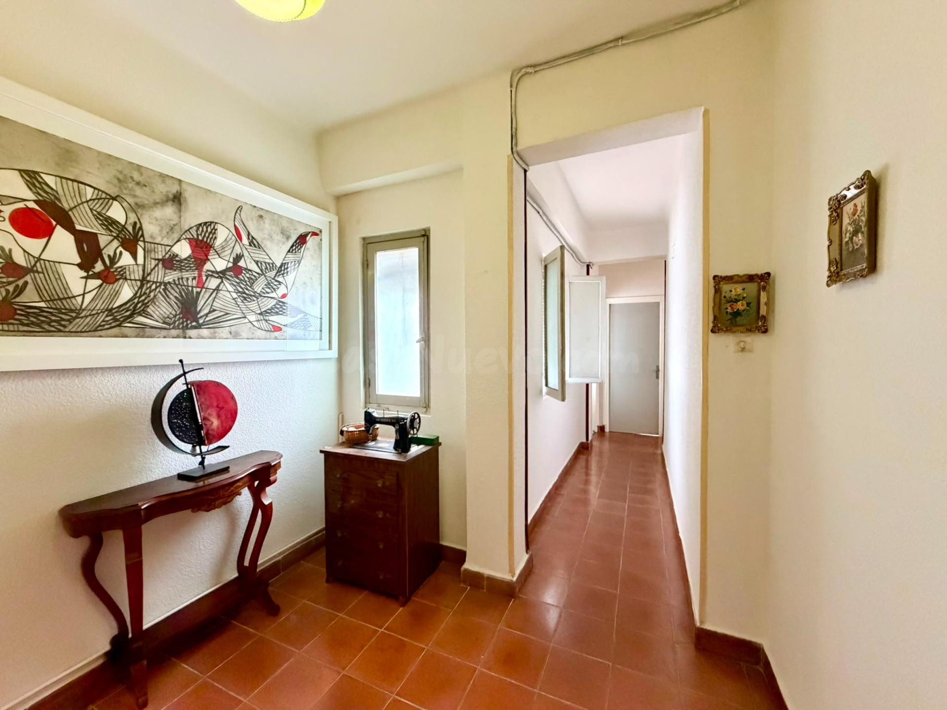 SE VENDE PISO EN CALLE JESUS DE PERCEVAL - foto 4