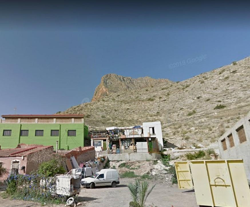 CASA EN COX  (INMUEBLE OCUPADO – SIN POSIBILIDAD DE VISITA)