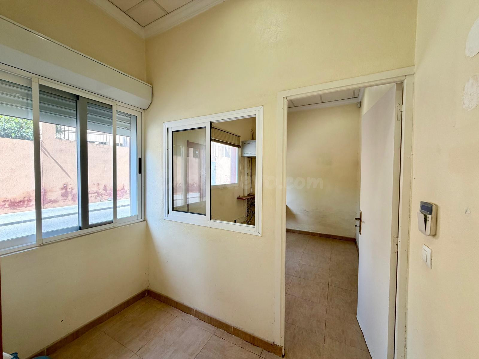 SE VENDE LOCAL COMERCIAL EN BARRIO SAN LUIS - foto 4