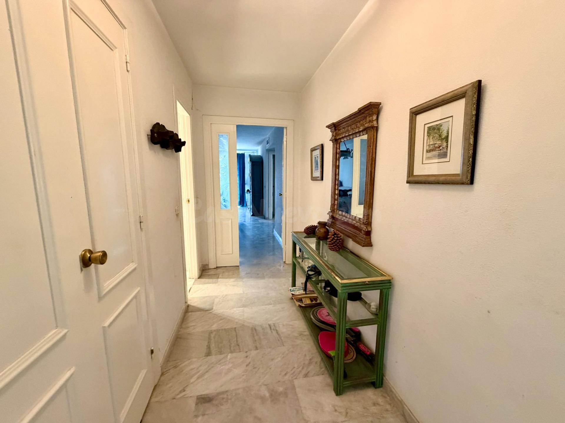 VIVIENDA DE TRES DORMITORIOS EN PRIMERA LÍNEA, PUERTO DEPORT - foto 2