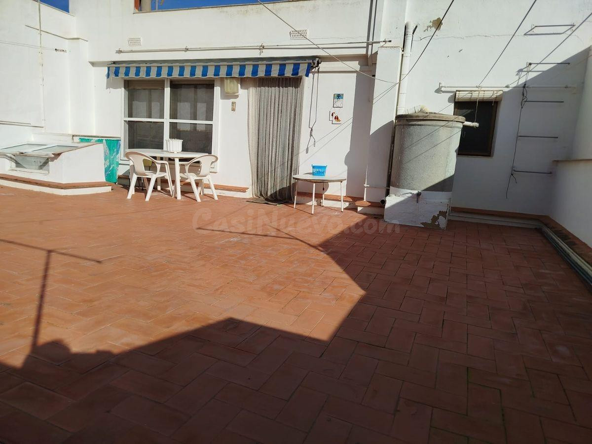 GRAN CASA EN EL CENTRO DE LA RÀPITA