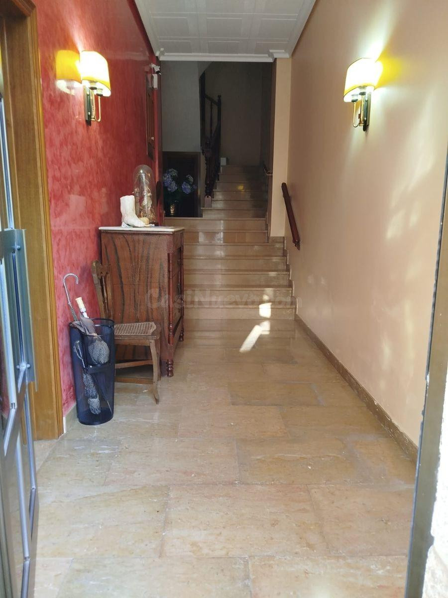 GRAN CASA EN EL CENTRO DE LA RÀPITA - foto 2