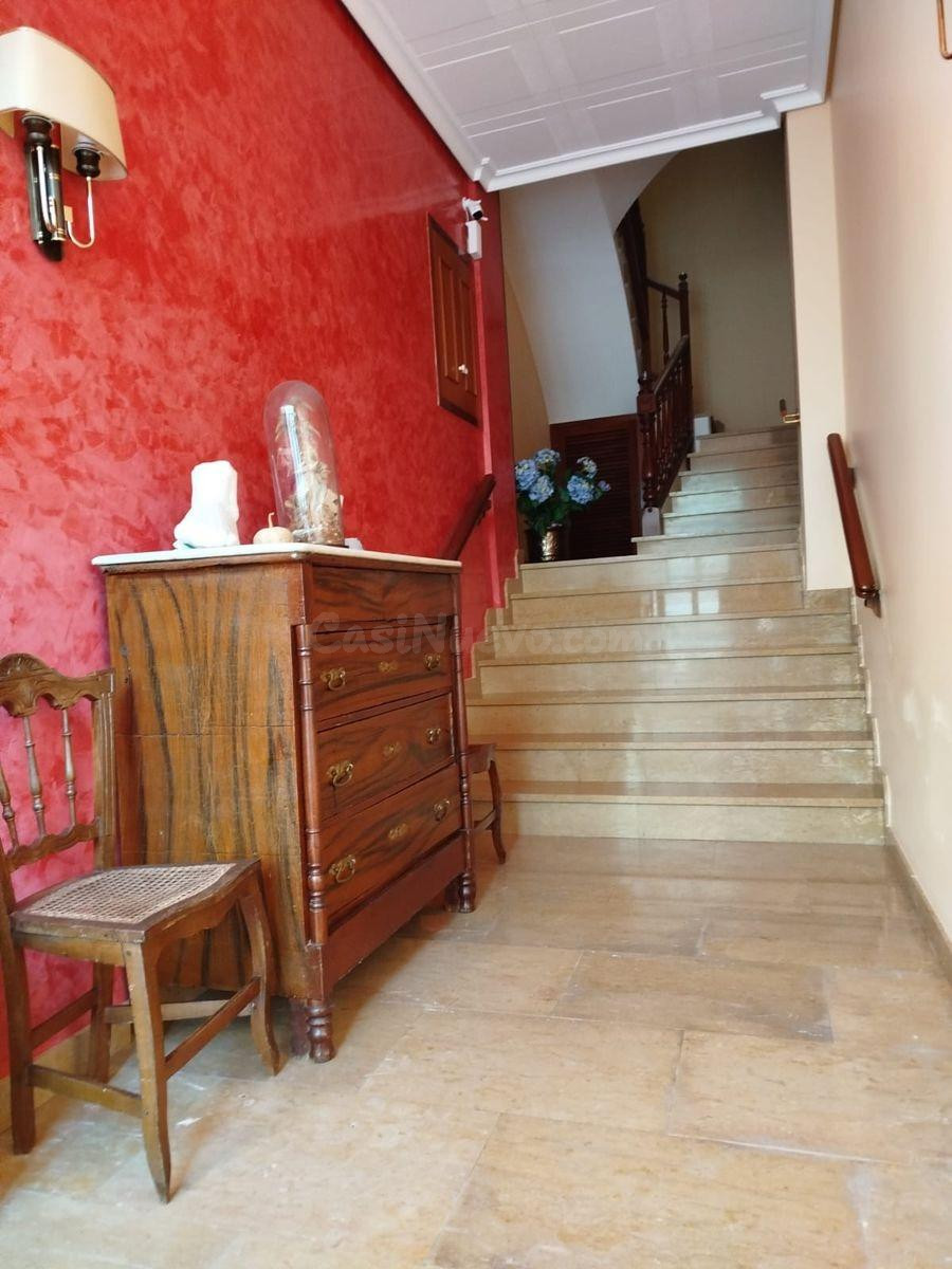 GRAN CASA EN EL CENTRO DE LA RÀPITA - foto 3
