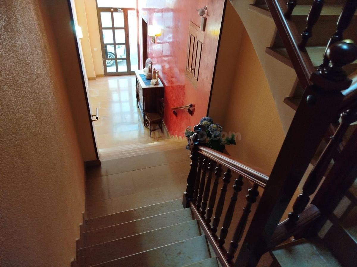 GRAN CASA EN EL CENTRO DE LA RÀPITA - foto 4