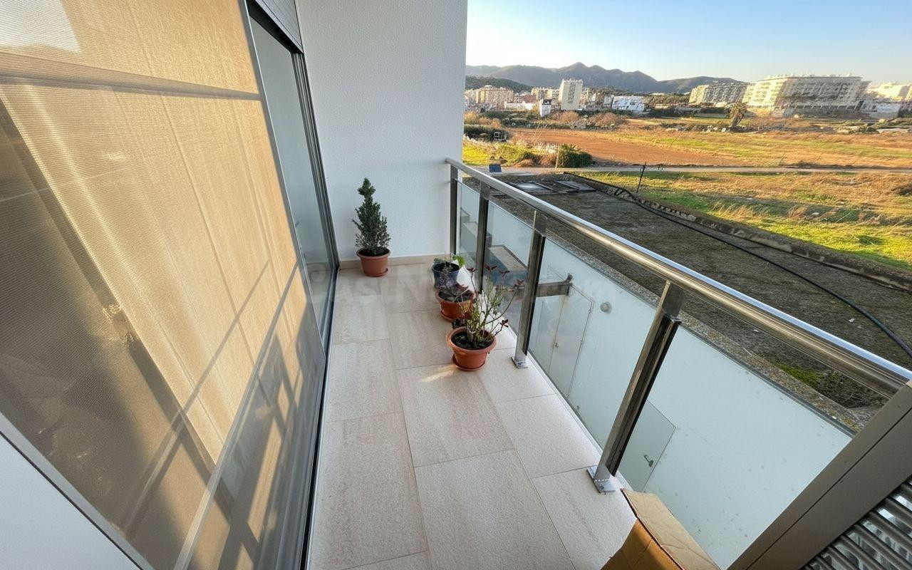 APARTAMENTO ZONA PUERTO, DE 2 DORMITORIOS Y TERRAZA