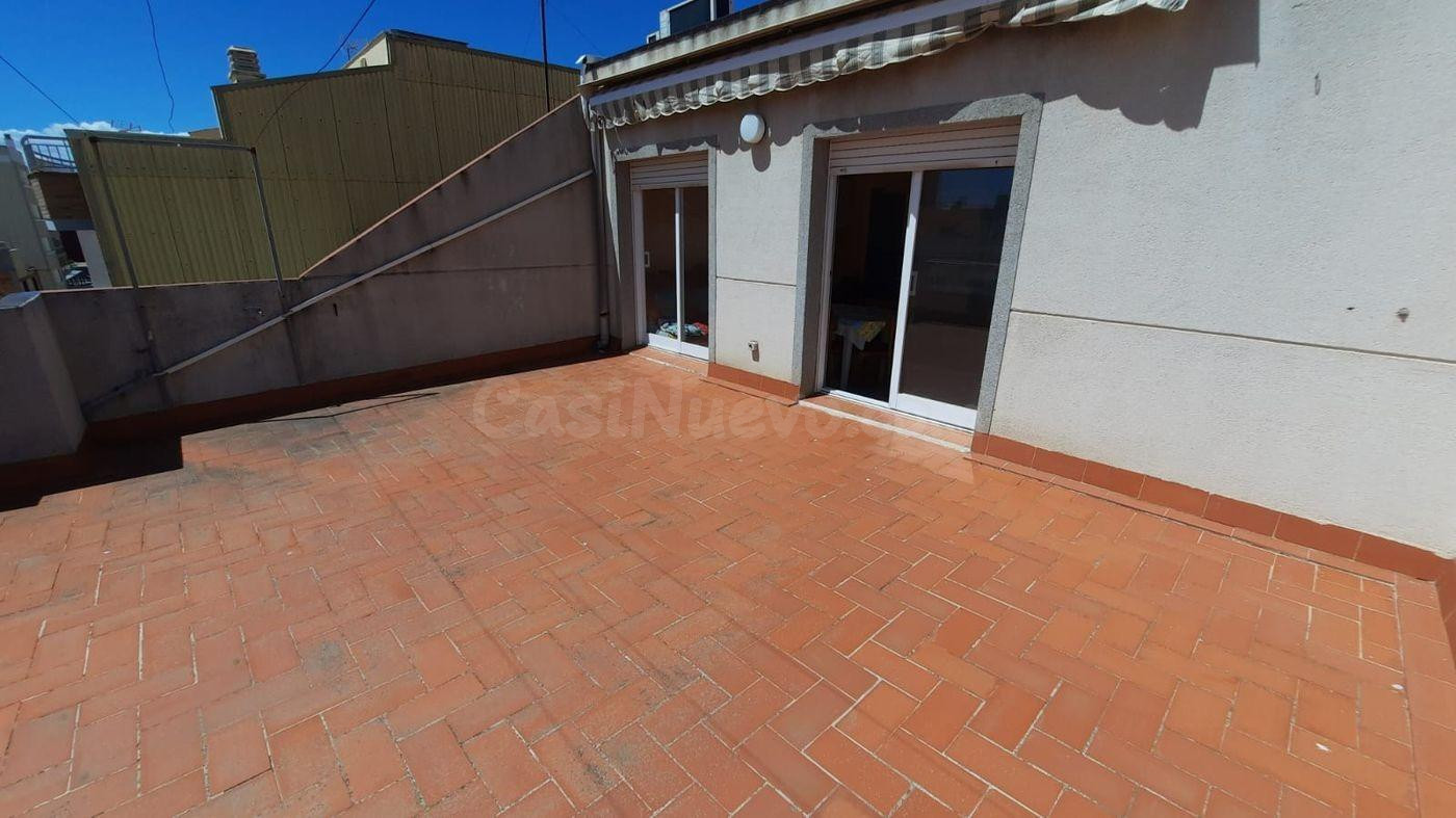¡Descubre tu nuevo hogar en el encantador Barrio de la Rápita!