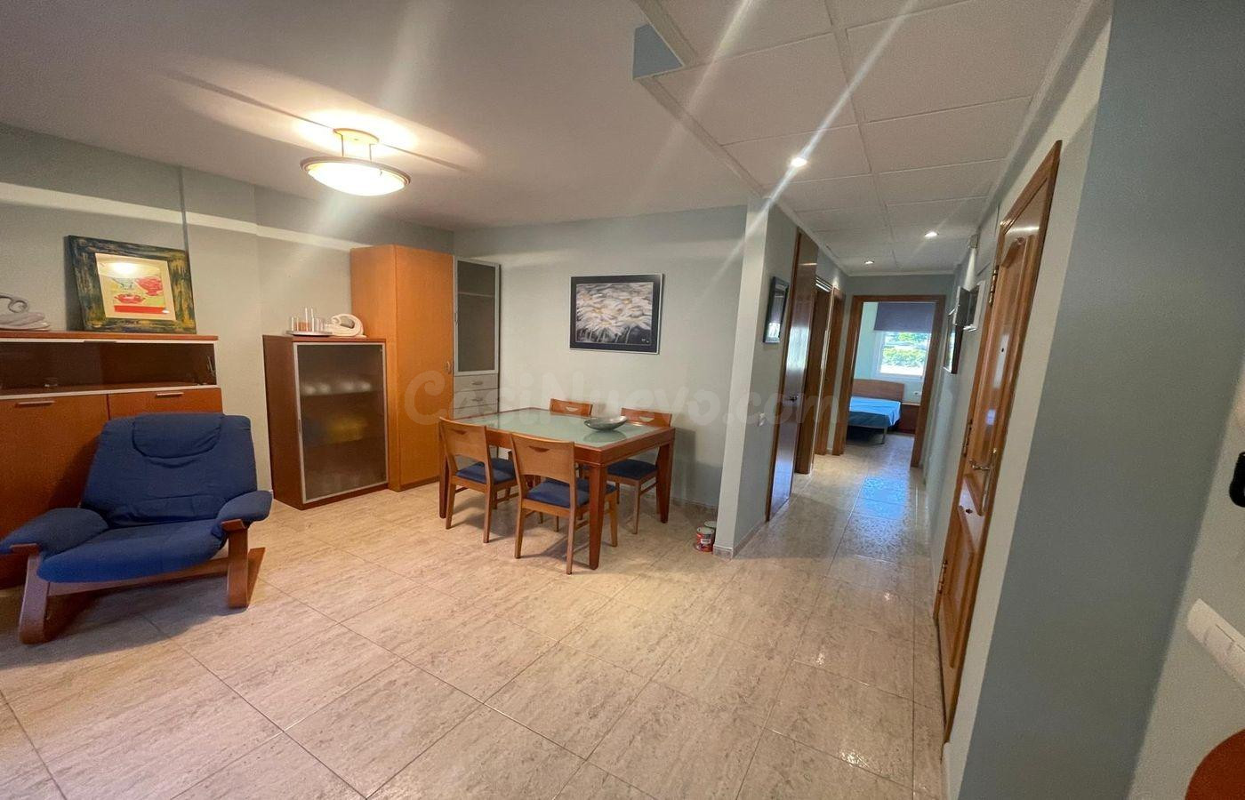 Bonito apartamento en una urbanización excelente - foto 4