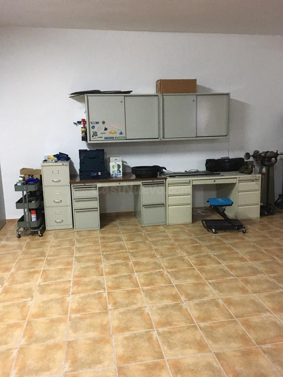 Almacén/estacionamiento de 139 m2 en Deltebre - foto 4
