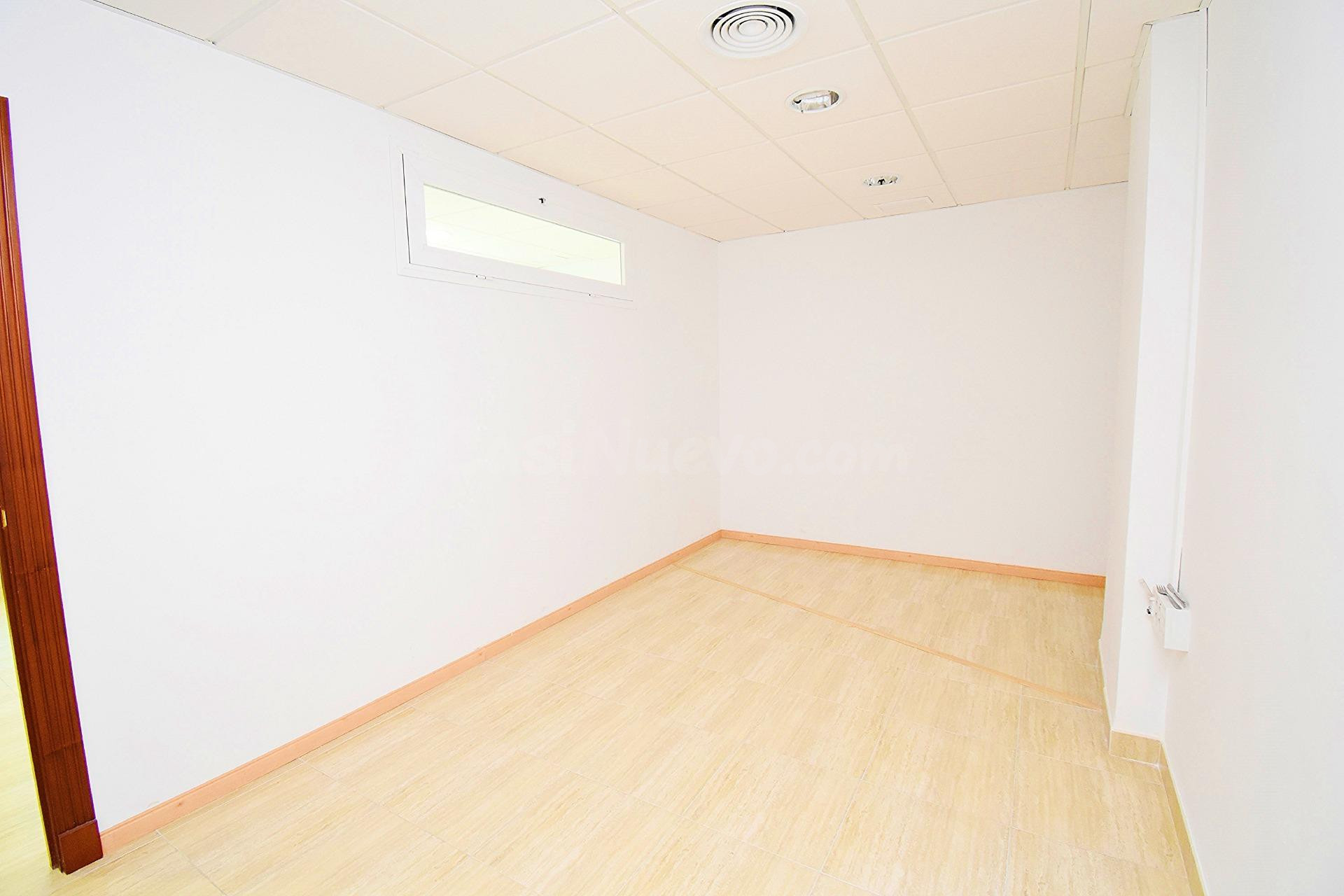 Oficina en venta en El Ejido zona Centro ejido - foto 4