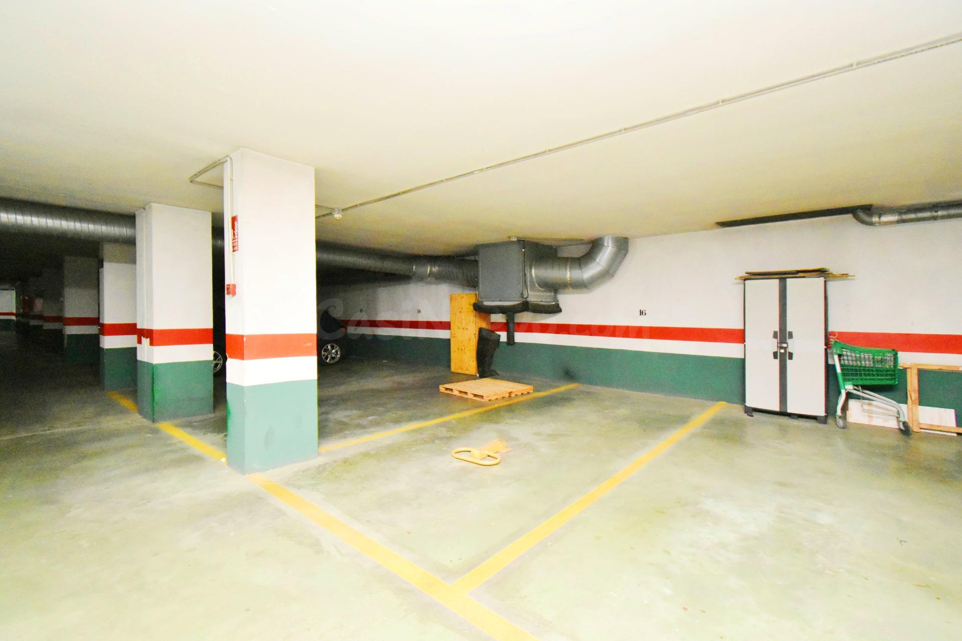¡PLAZA DE GARAJE EN VENTA EN EL CENTRO DE EL EJIDO¡ - foto 4