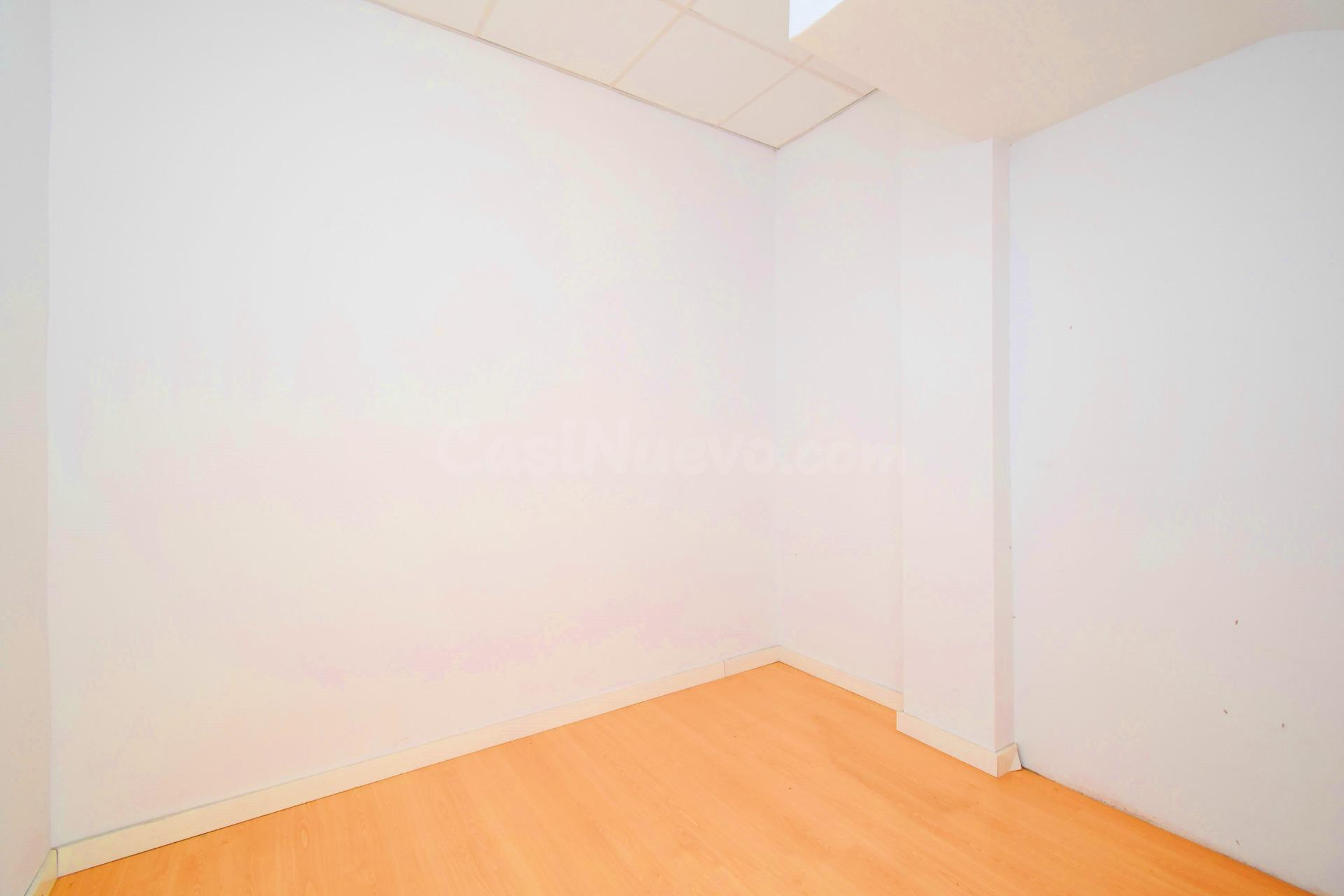 ¡Oportunidad única! Local comercial en venta con excelente v - foto 3