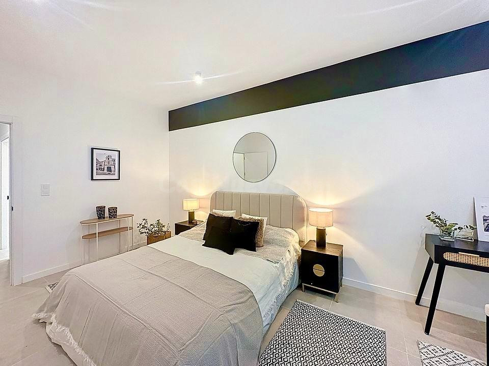 Promoción de 5 viviendas reformadas tipo loft en Nou Moles - foto 2