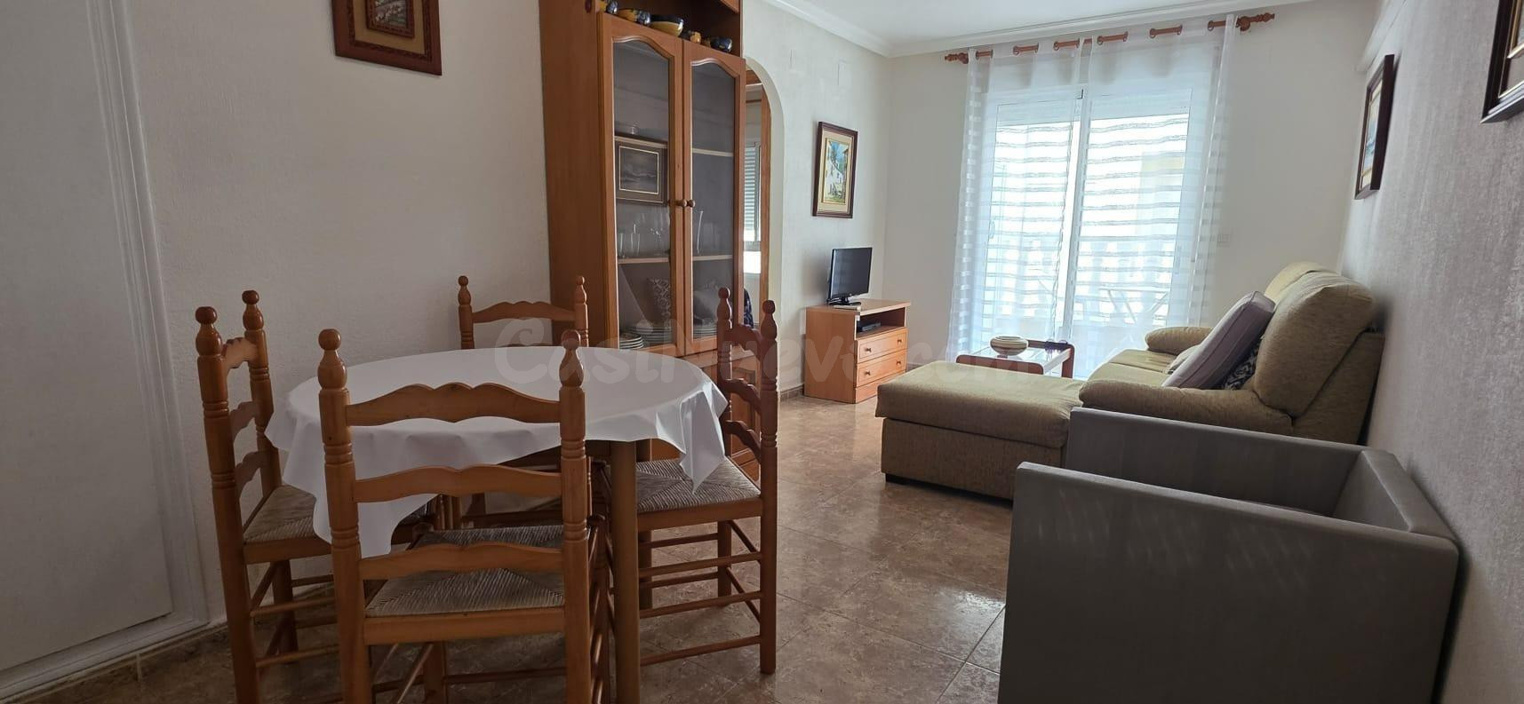 FABULOSO APARTAMENTO CON PISCINA COMUNITARIA A UNOS PASOS DE