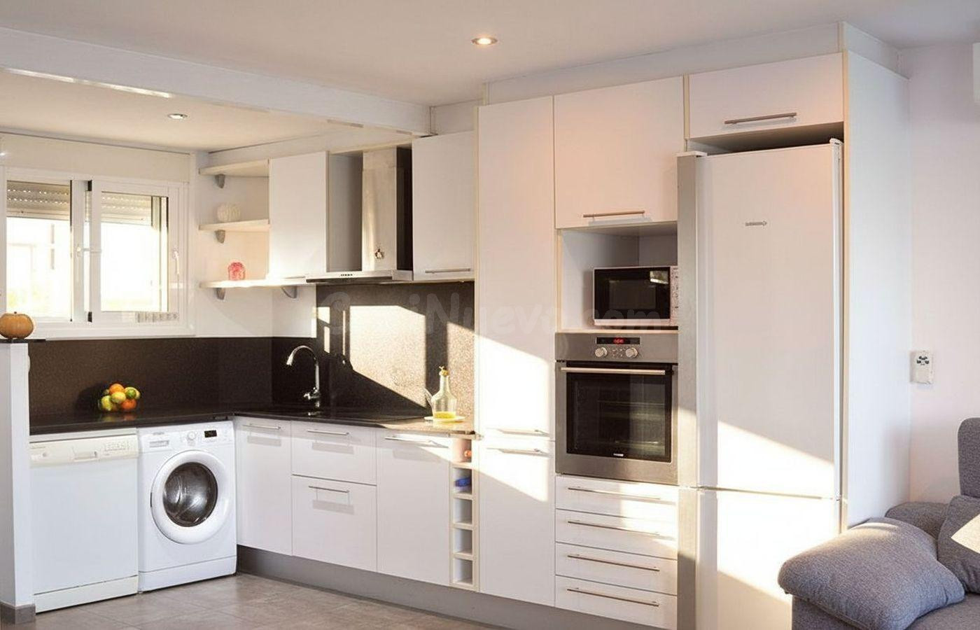 ENCANTADOR APARTAMENTO EN PRIMERISIMA LINEA DE MAR - foto 3