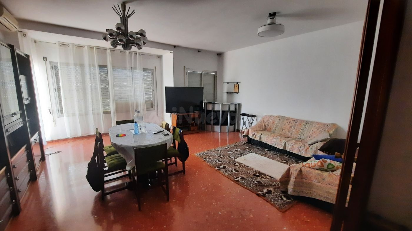 La vivienda ideal para familias que buscan amplitud, privaci - foto 3