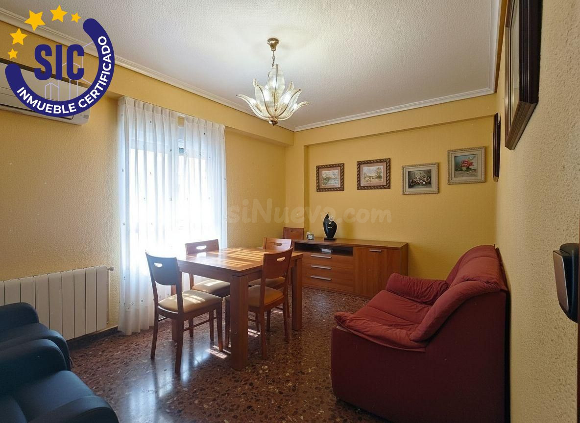 INVERSIÓN PREMIUM EN RUGAT: 132 m2 con 4 Hab. y 2 Baños.