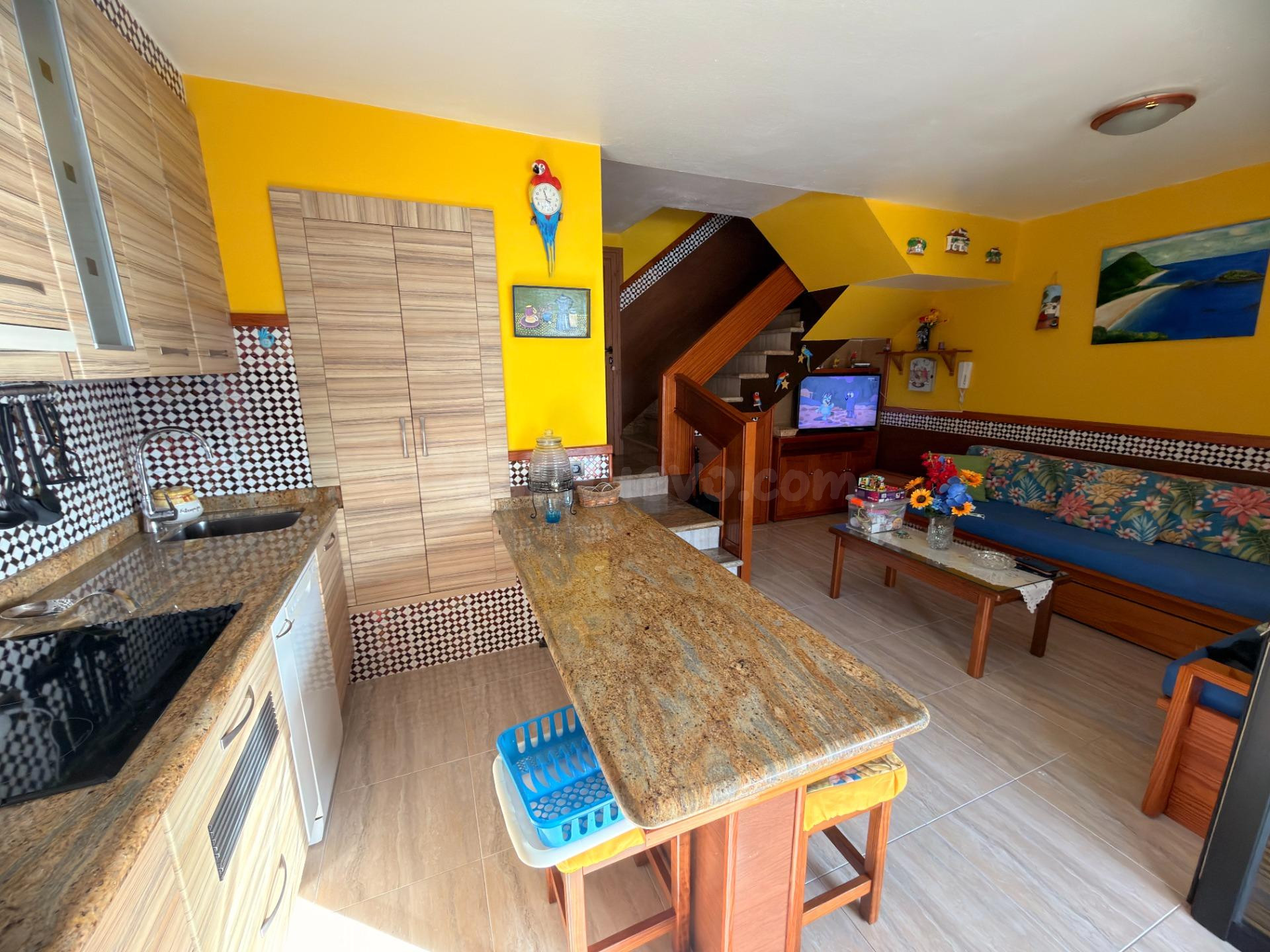 SE ALQUILA PRECIOSO BUNGALOW EN EL COMPLEJO ARIZONA EN PUERT - foto 2