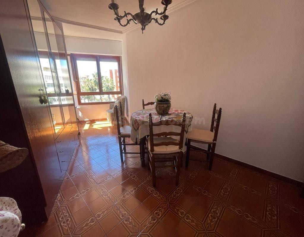 MAGNIFICO APARTAMENTO A UNOS PASOS DE LA PLAYA, VISTA LATERA - foto 2