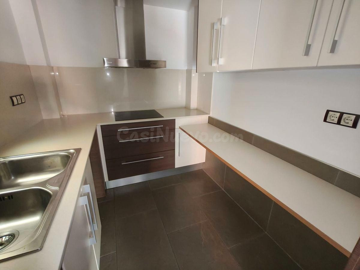 Piso en venta en Amposta con una ubicación excelente - foto 4