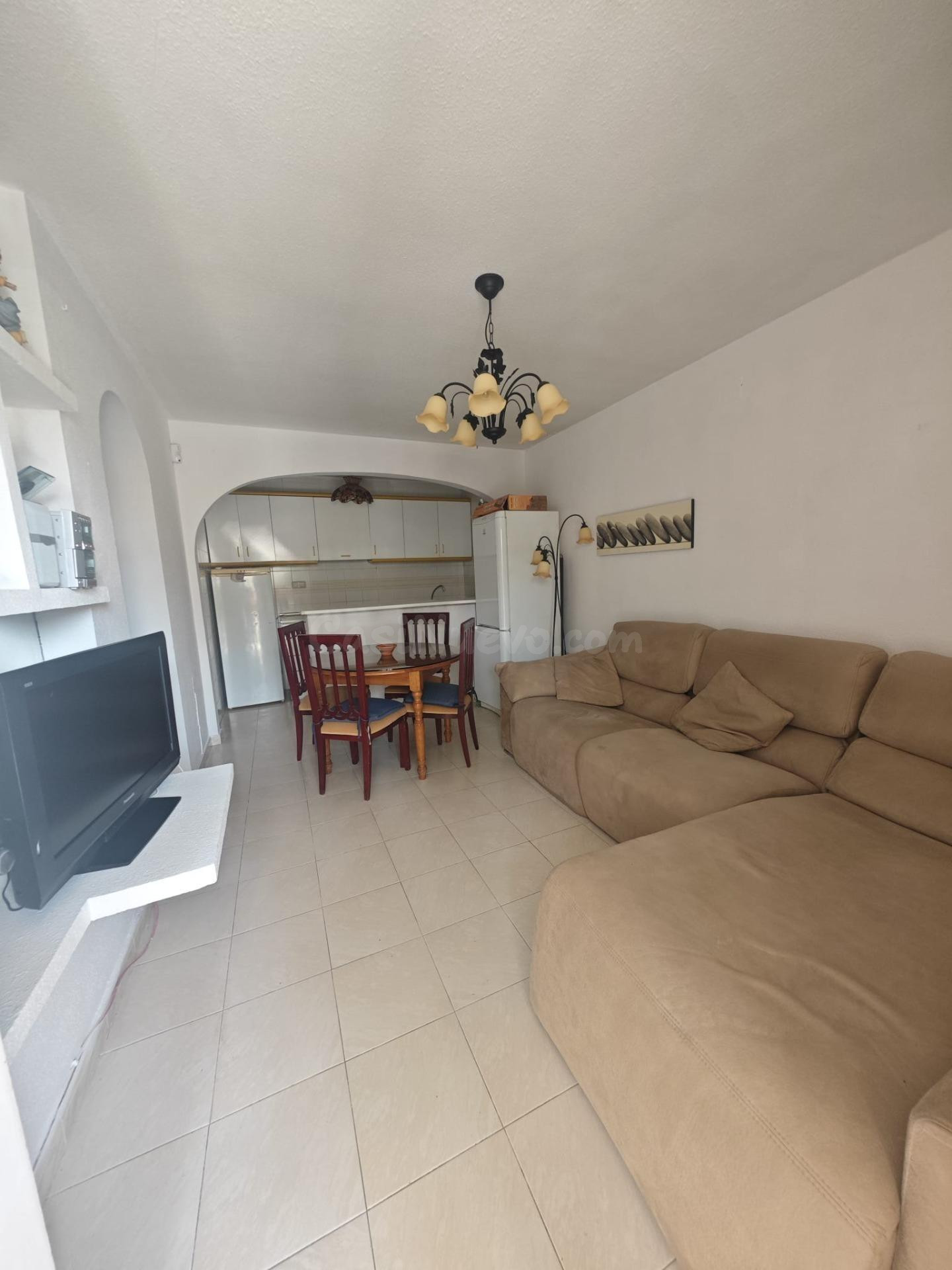 FABULOSO BUNGALOW DE PLANTA BAJA CON PISCINA COMUNITARIA, ID - foto 5