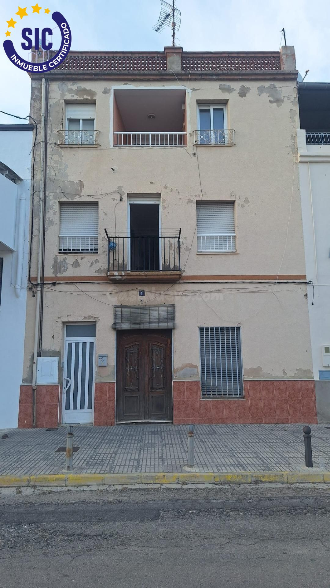Oportunidad Única: Inmueble con Infinitas Posibilidades en B - foto 3