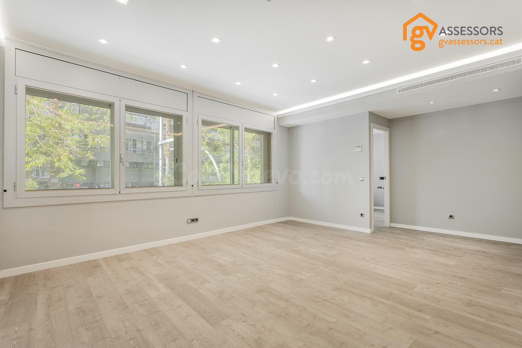 PRECIOSA VIVIENDA TOTALMENTE REFORMADA