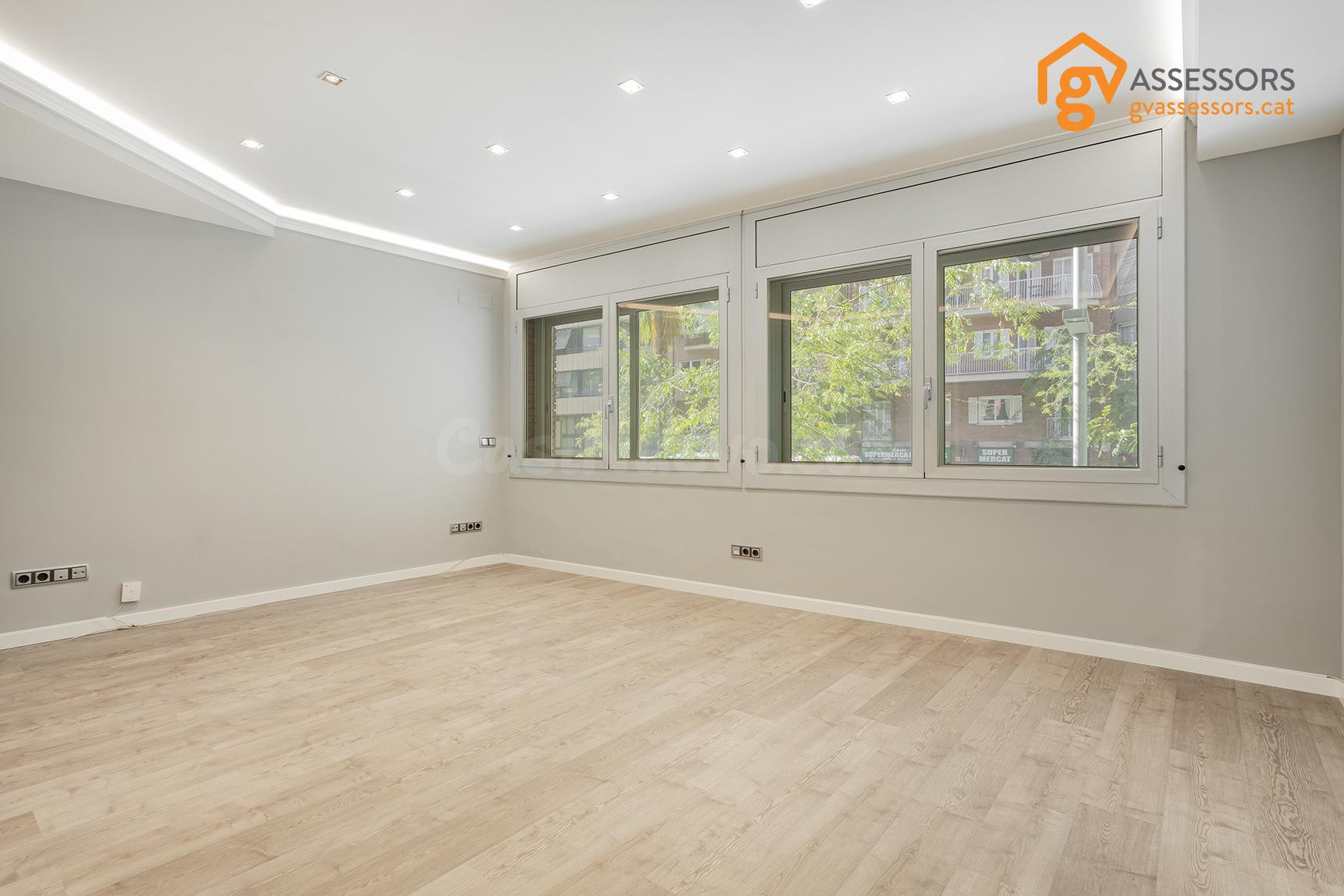PRECIOSA VIVIENDA TOTALMENTE REFORMADA - foto 2
