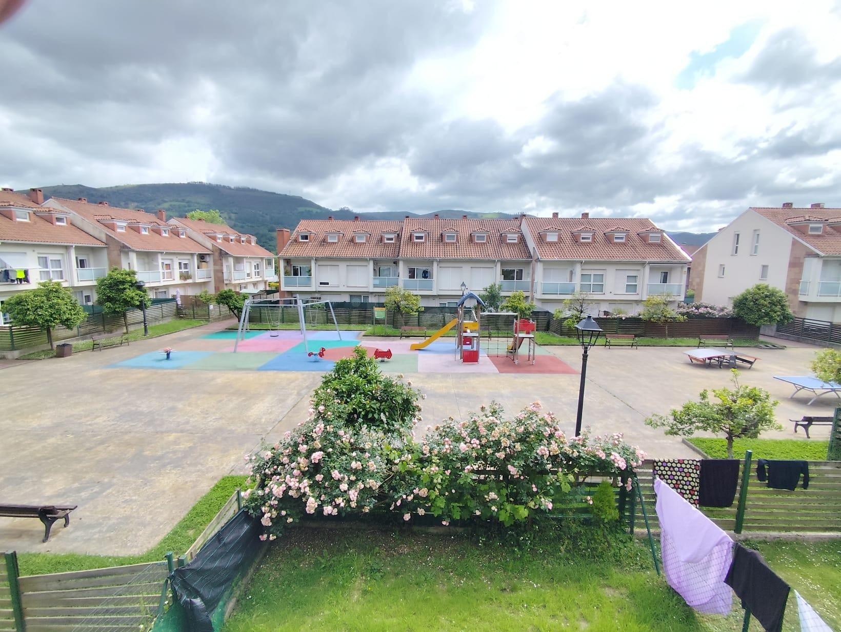 Dúplex con terraza en La Cueva - foto 3