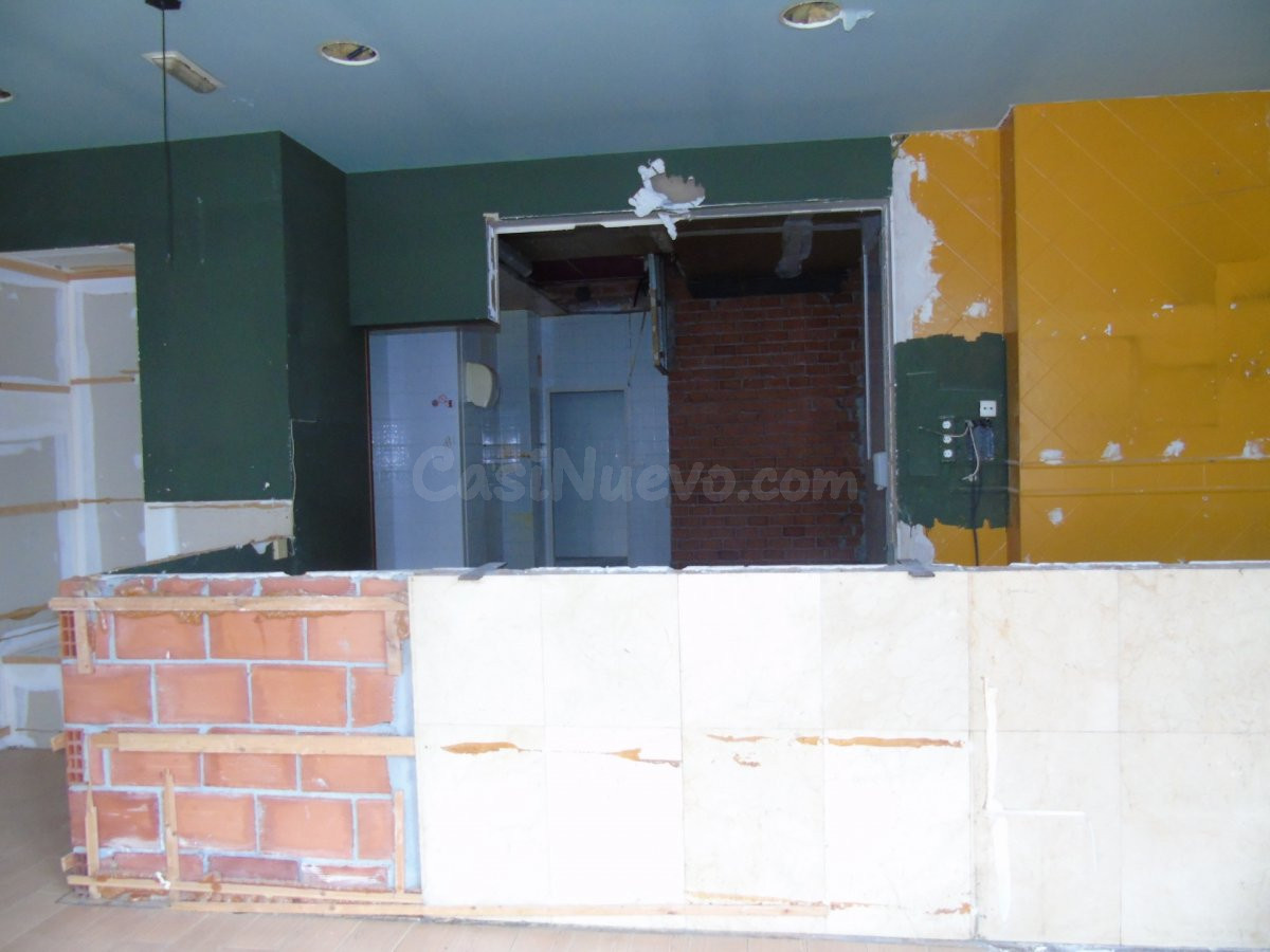 LOCAL COMERCIAL SEMIACONDICIONADO - foto 4