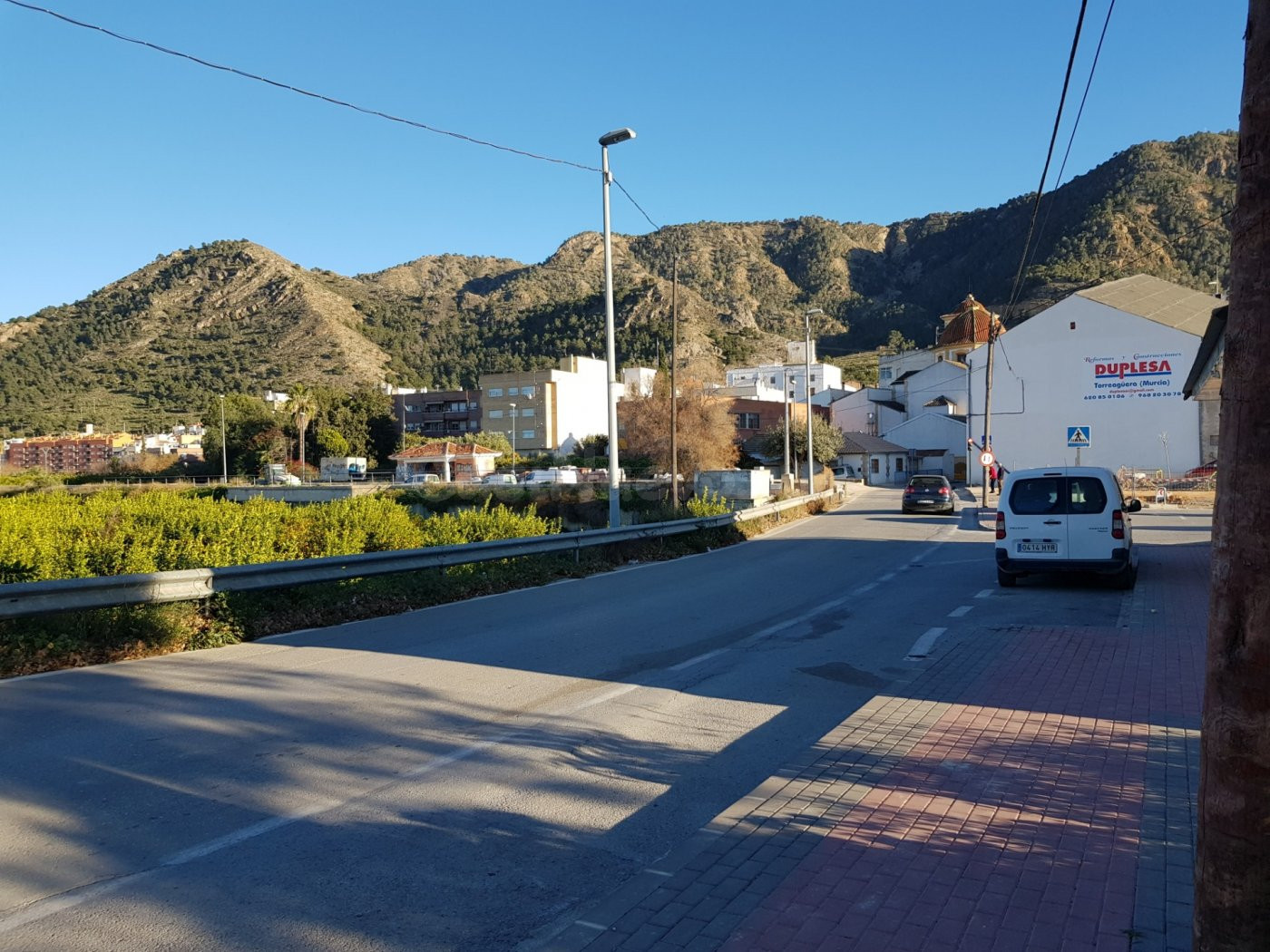 Parcela de 3,5 Tahúllas cerca del pueblo. - foto 5