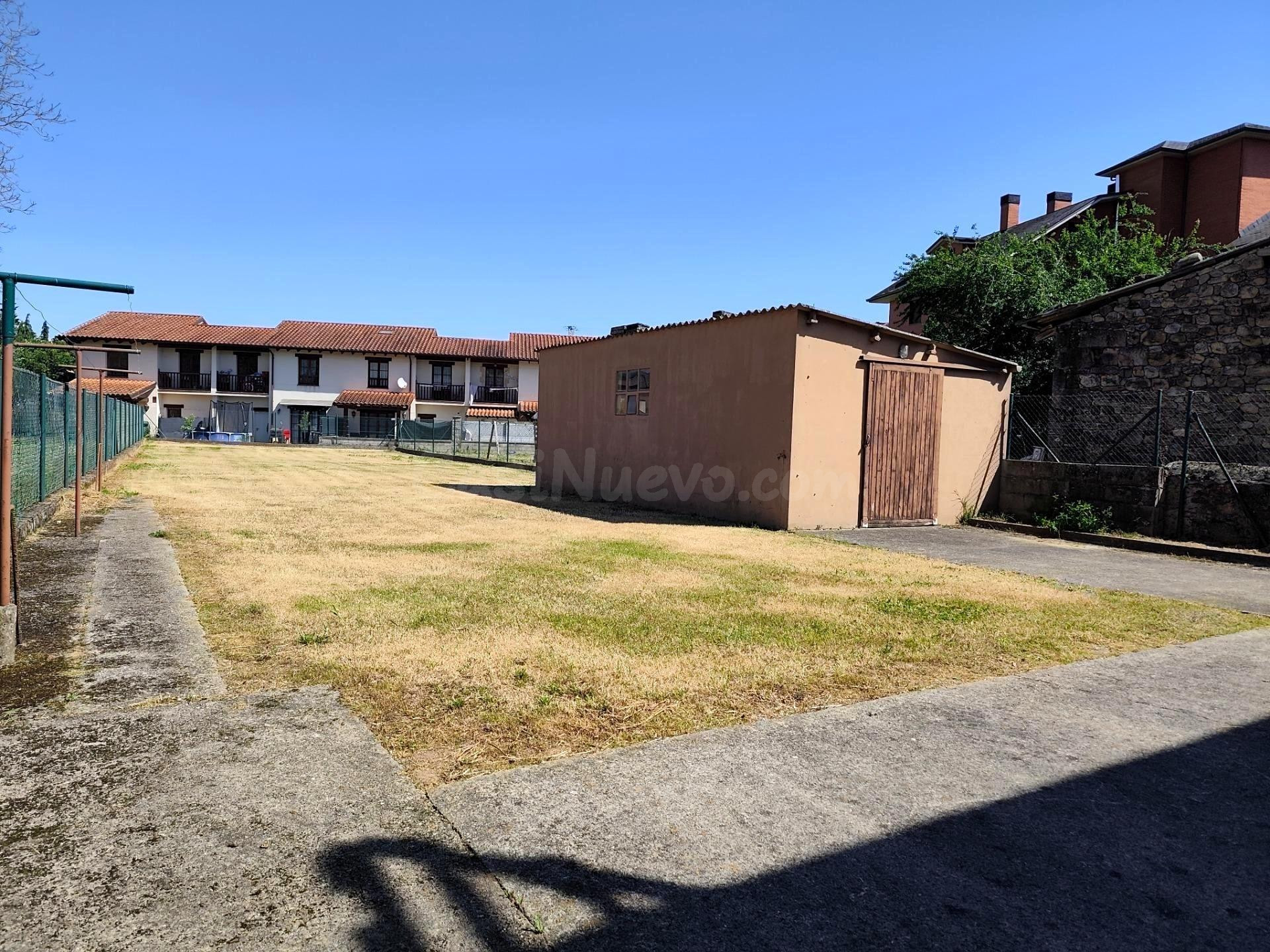 Casa independiente en Santa Maria de Cayón. Centro - foto 3