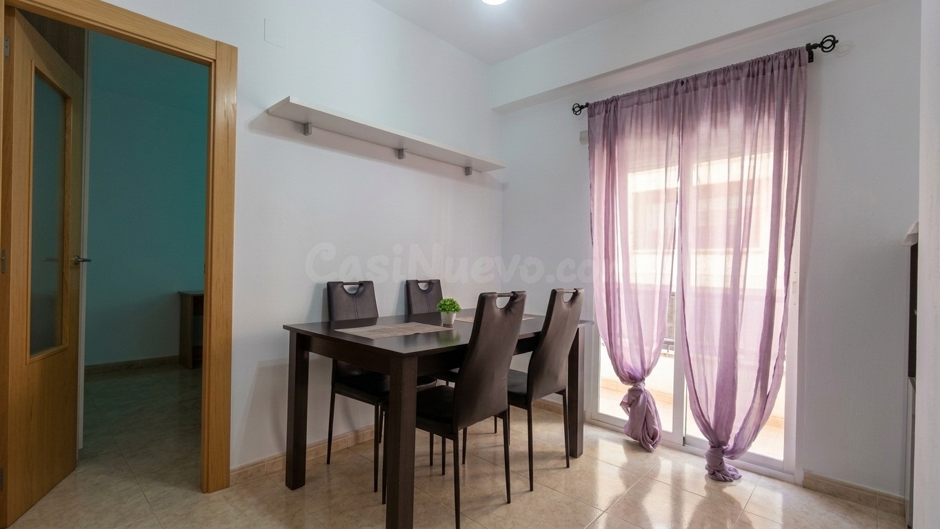 PISO EN ALQUILER PARA ESTUDIANTES / ERASMUS EN ALMERIA - foto 2