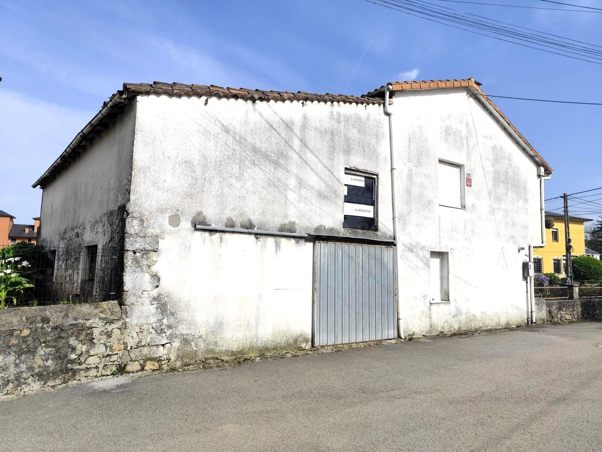 Casa con jardín en Santa María de Cayón - foto 5