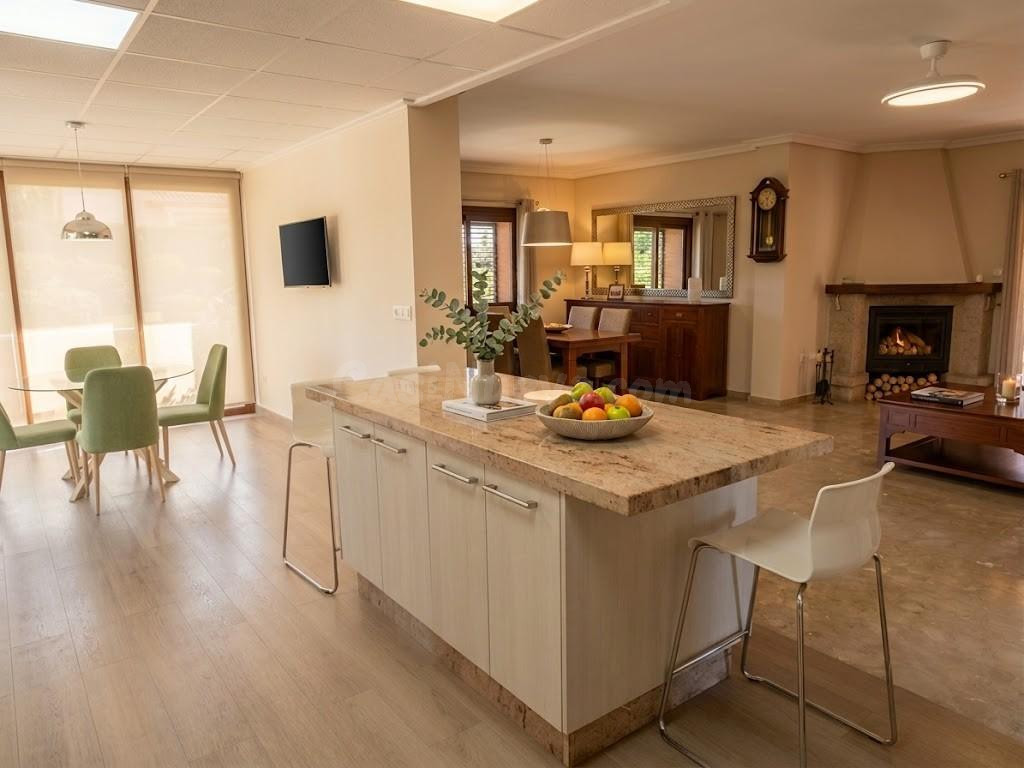 VIVIENDA DE LUJO EXCLUSIVA EN URBANIZACIÓN SAN BLAS (CARCAIX - foto 2