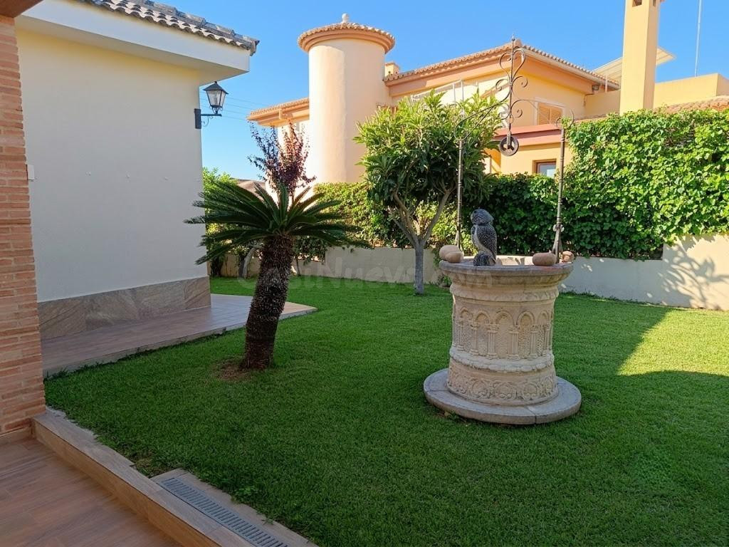 VIVIENDA DE LUJO EXCLUSIVA EN URBANIZACIÓN SAN BLAS (CARCAIX - foto 4