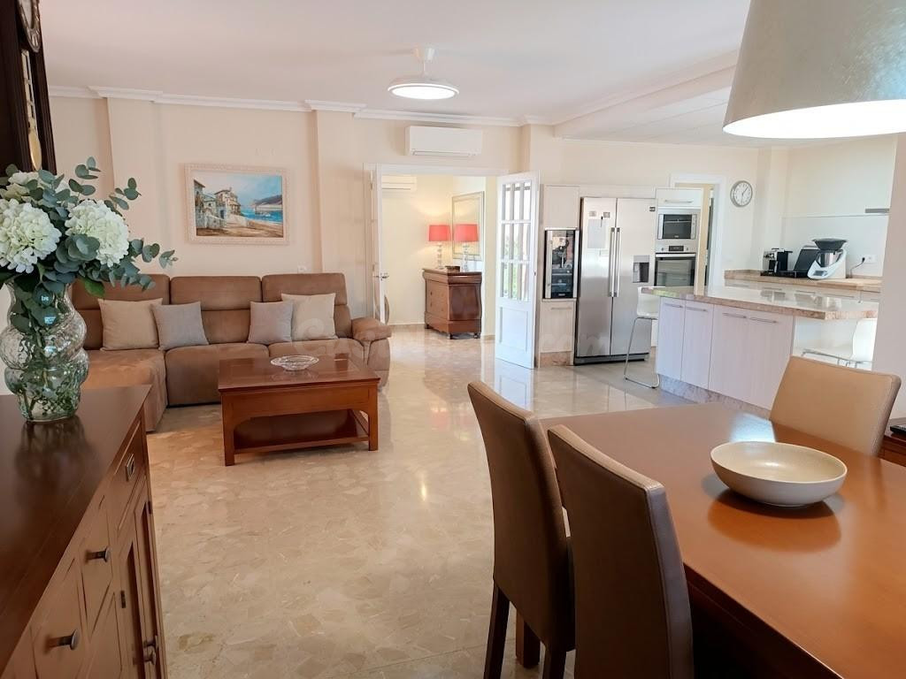VIVIENDA DE LUJO EXCLUSIVA EN URBANIZACIÓN SAN BLAS (CARCAIX - foto 5