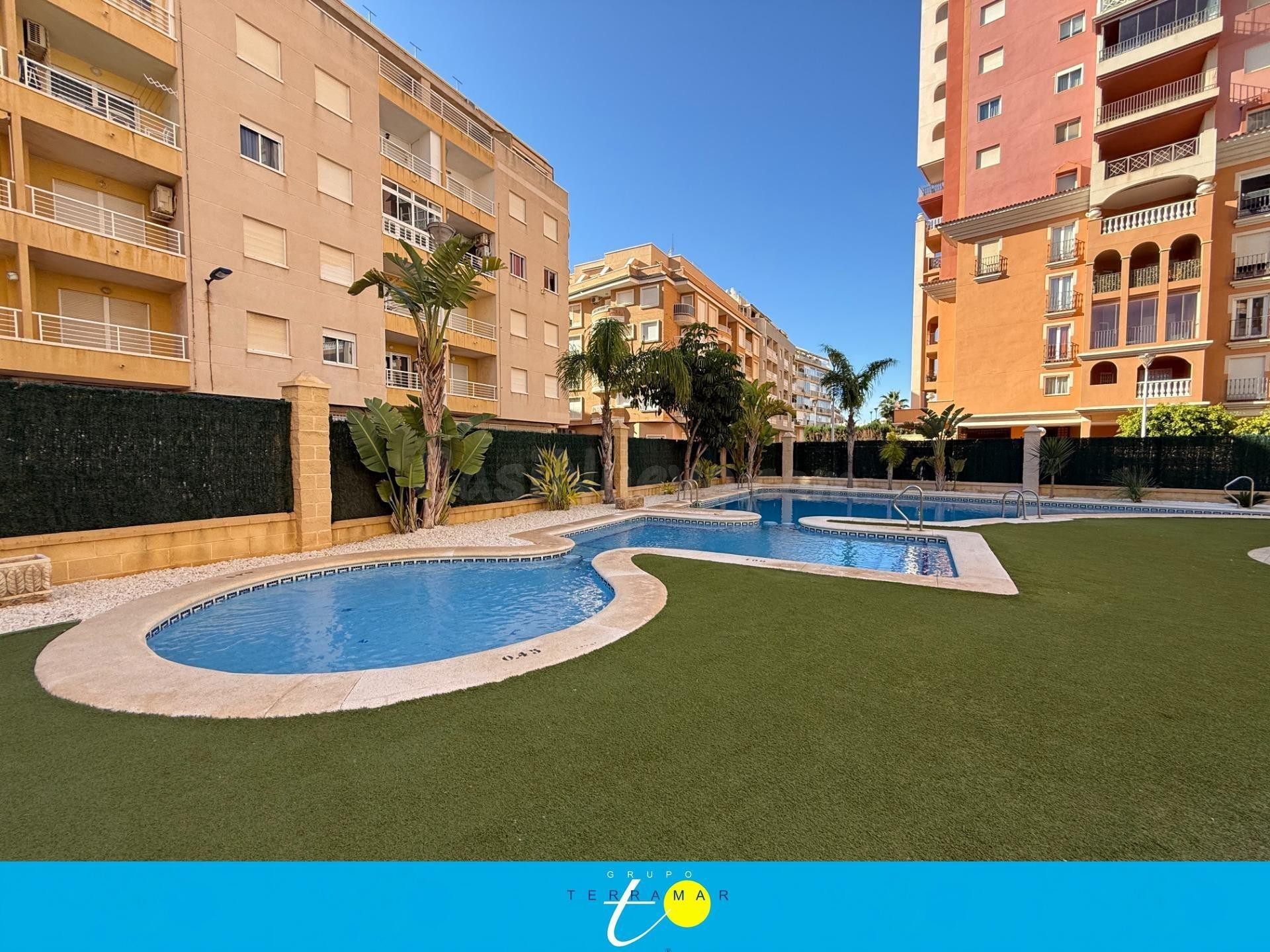 INCRE APARTAMENTO CON VISTAS ESPECTACULARES Y PISCINA COMUNI - foto 2