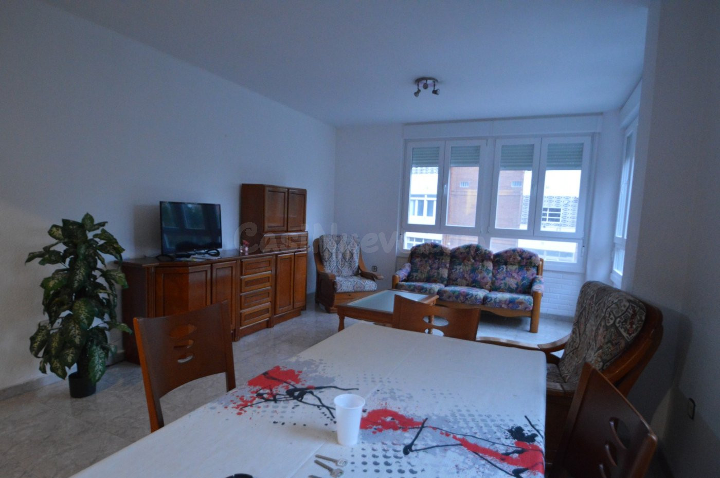 VIVIENDA DE ALQUILER DE 4 DORMITORIOS PARA ESTUDIANTES - foto 3