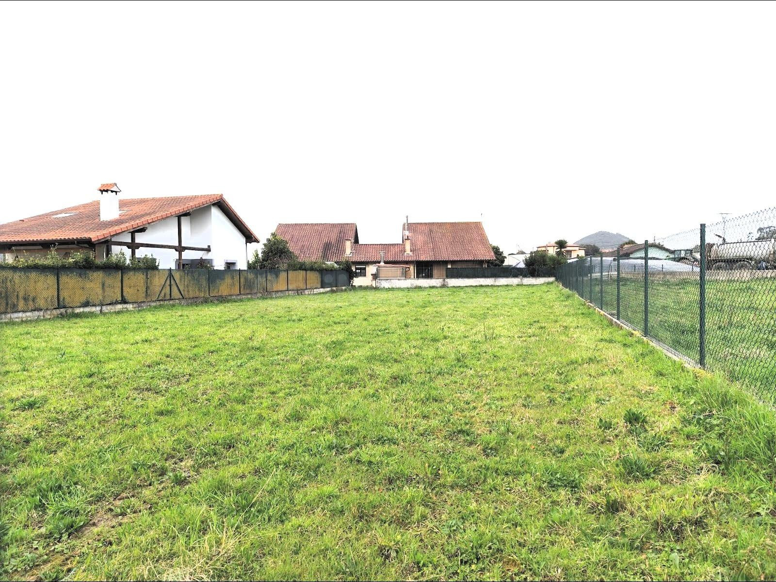 Terreno urbano en Bárcena de Cicero: Tu futuro hogar te espe - foto 2
